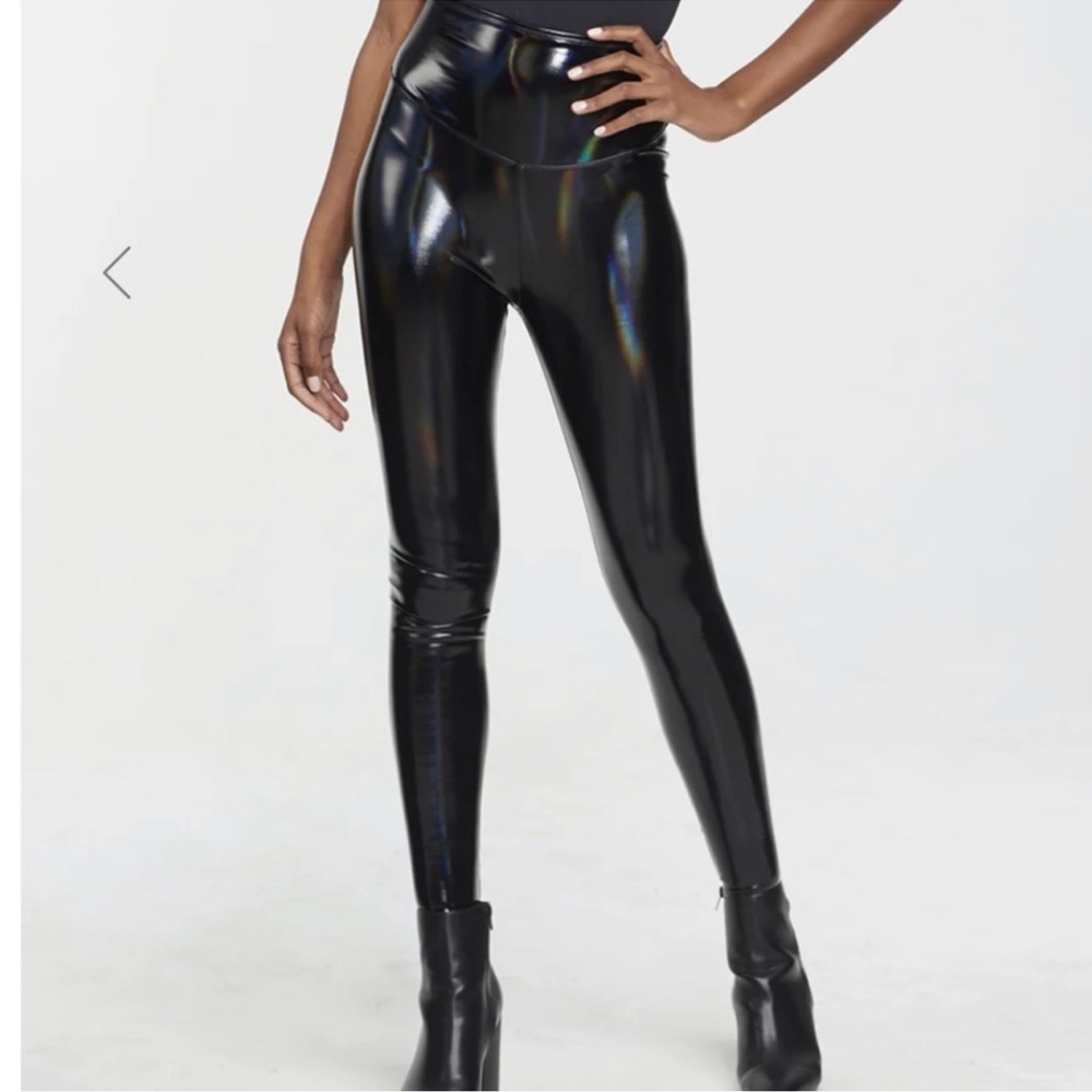 Yummie black patent leather pants size medium